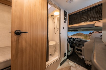 CR 18 ultra interior 5