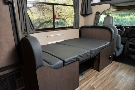 CR C25 standard interior  12